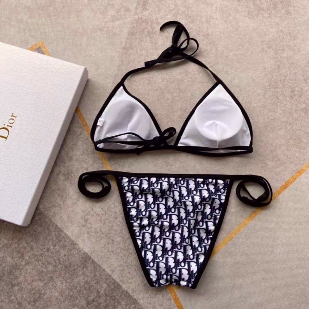 Sexy bikini👙 - Picture 6 of 6